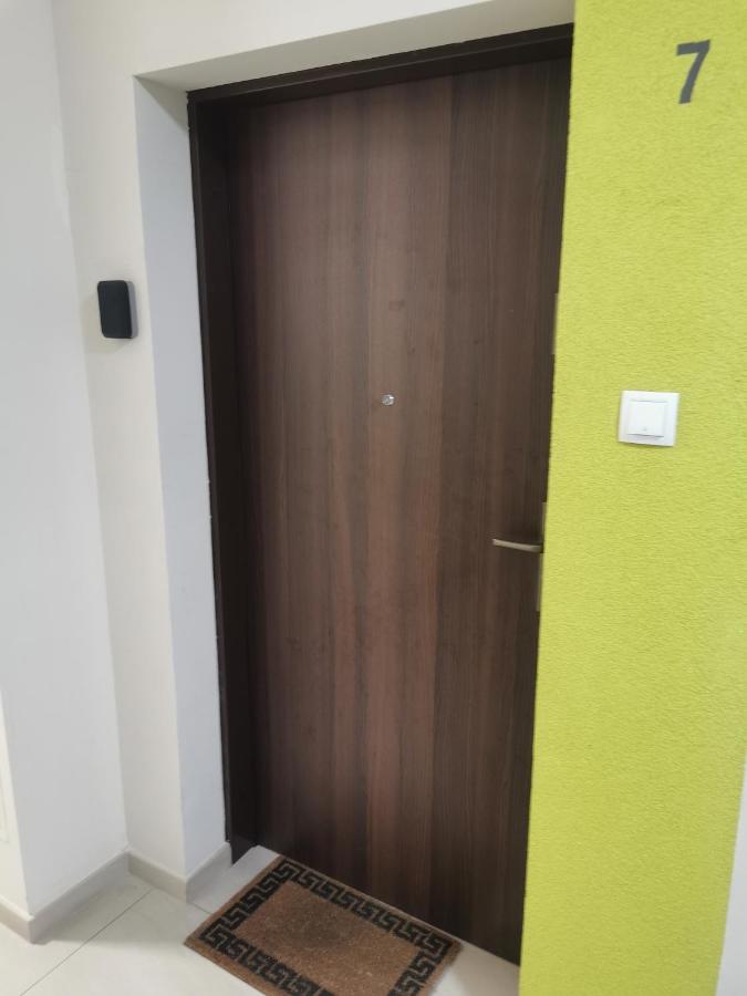 דירות קולובז'ג Apartament Julia מראה חיצוני תמונה